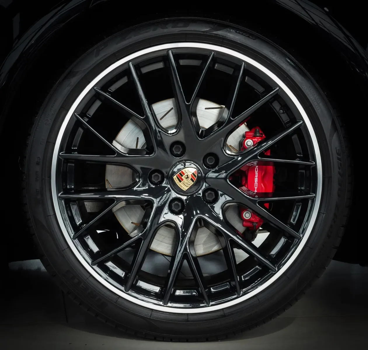 2020 Porsche Panamera GTS Sport Turismo, 15/30
