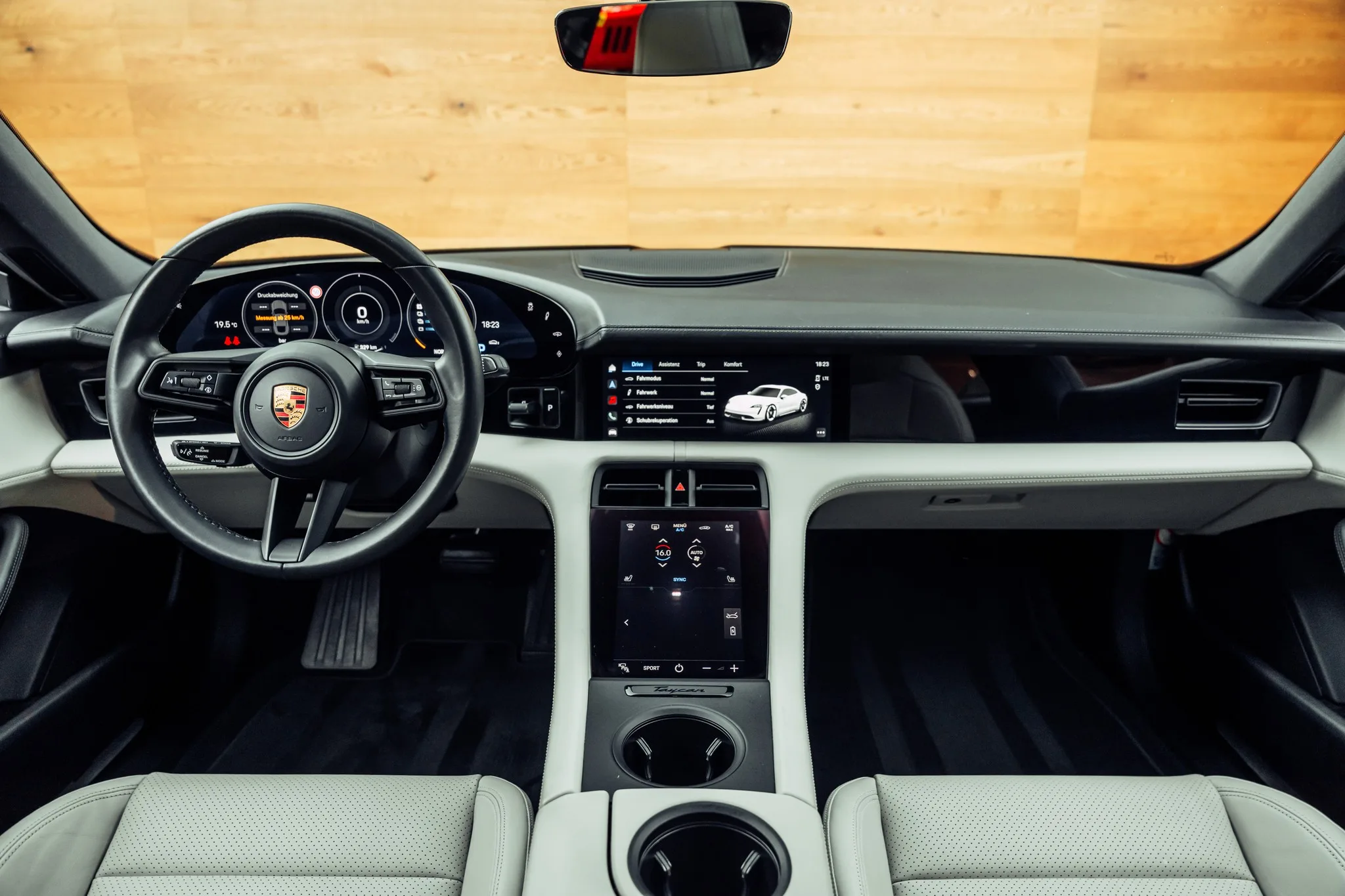 2020 Porsche Taycan 4S, 6/21