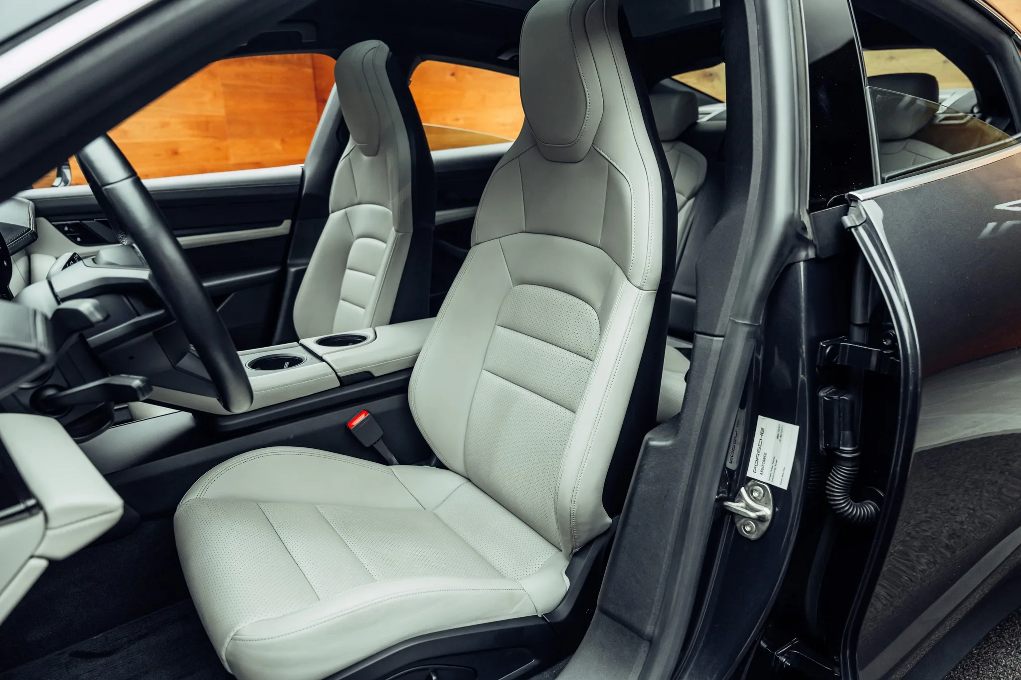 2020 Porsche Taycan 4S, 7/21