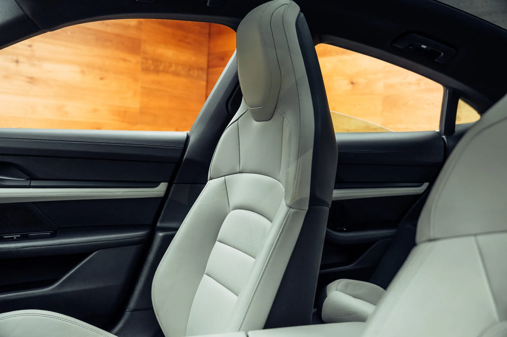 2020 Porsche Taycan 4S, 14/21