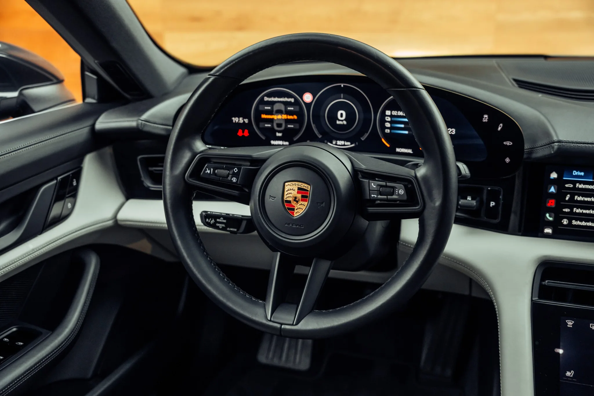 2020 Porsche Taycan 4S, 15/21