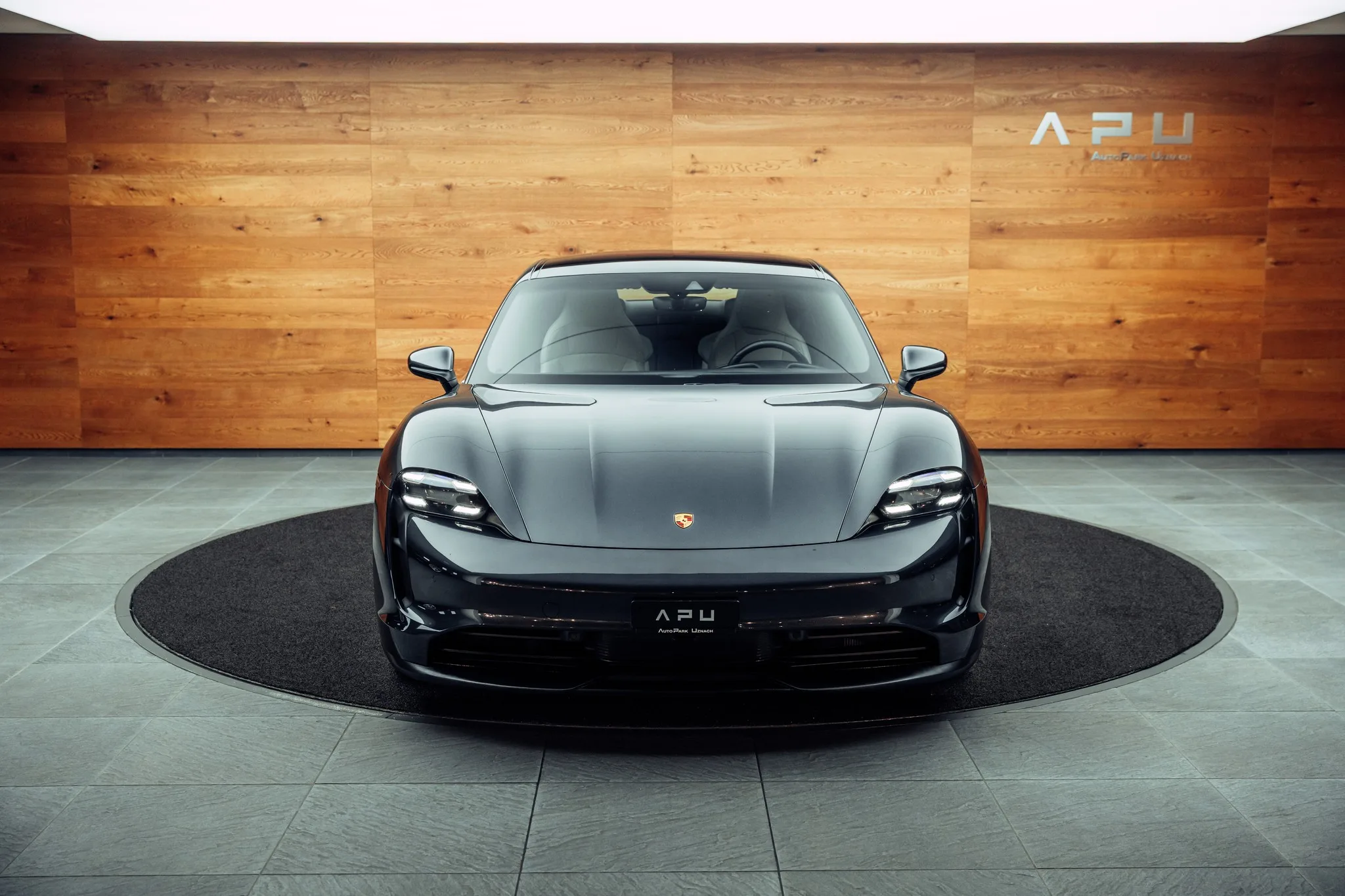 2020 Porsche Taycan 4S, 16/21