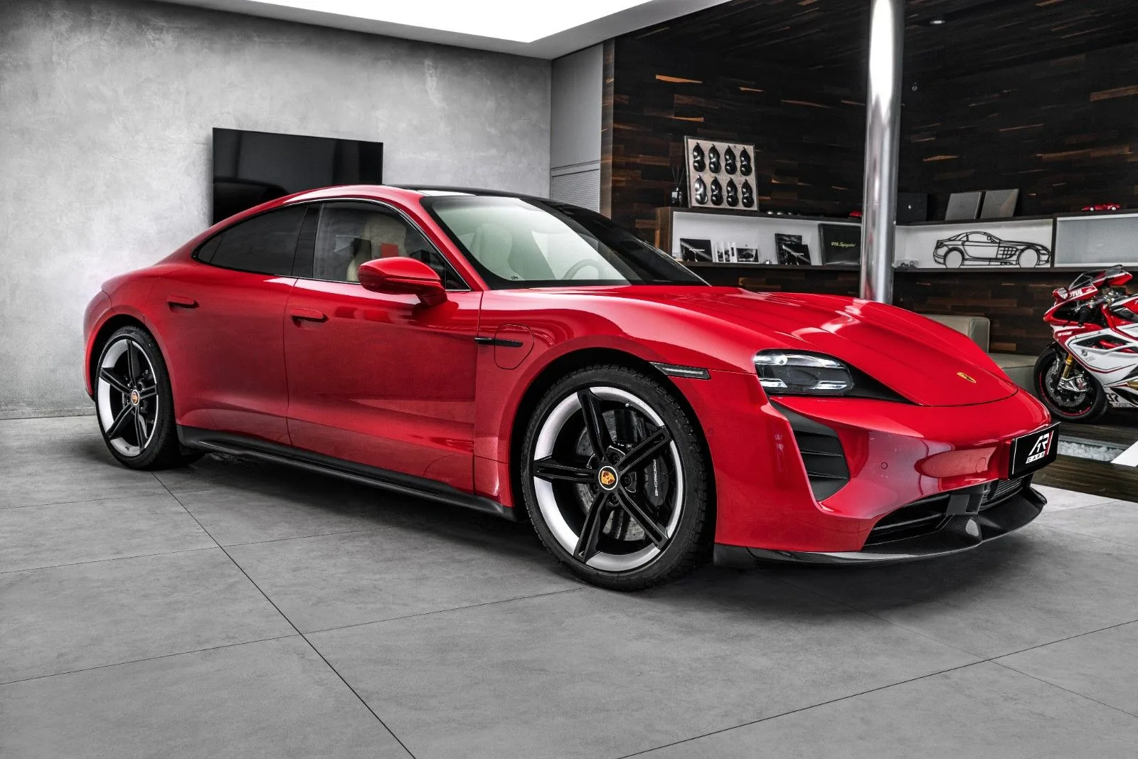 2020 Porsche Taycan Turbo S, 4/18
