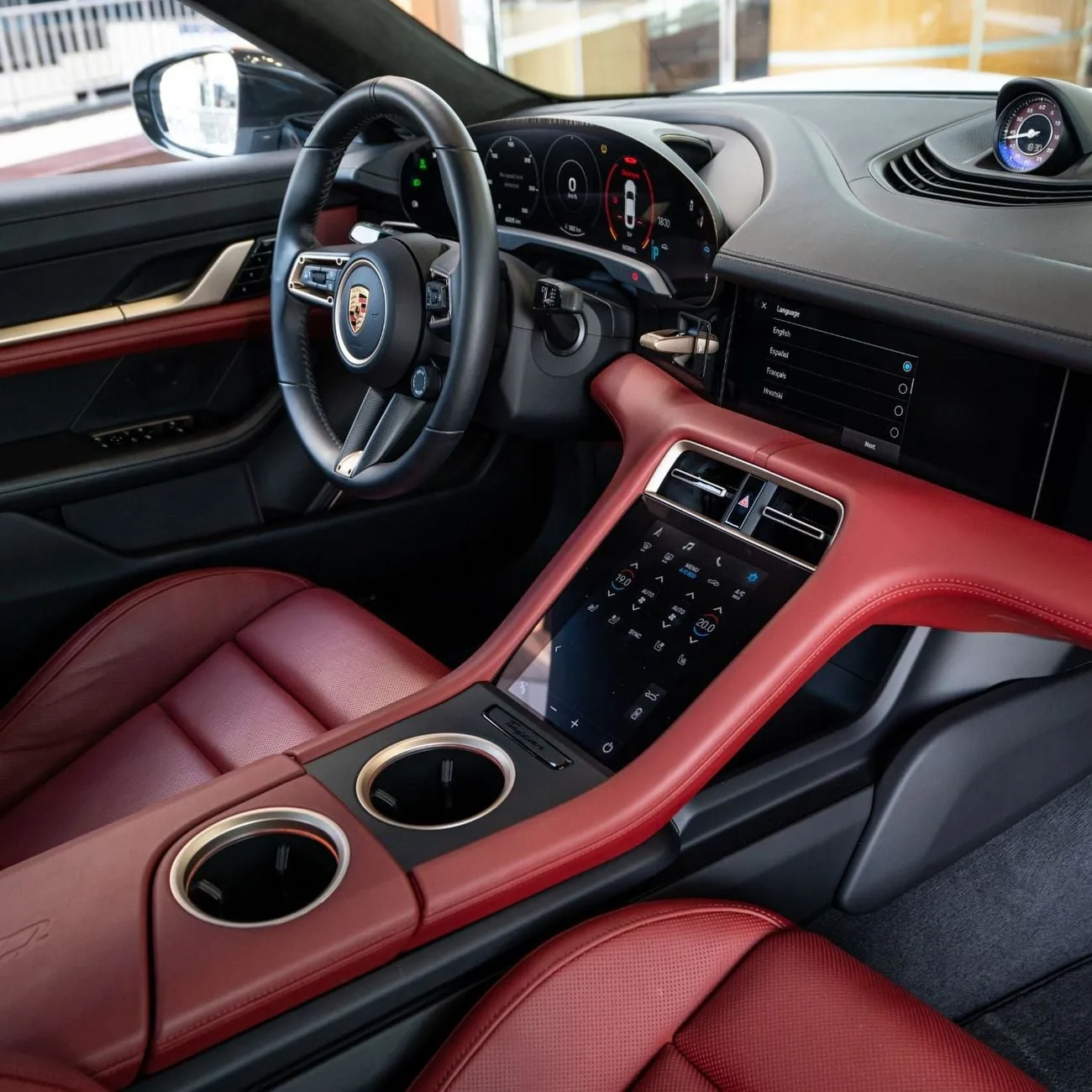 2020 Porsche Taycan Turbo S, 7/12