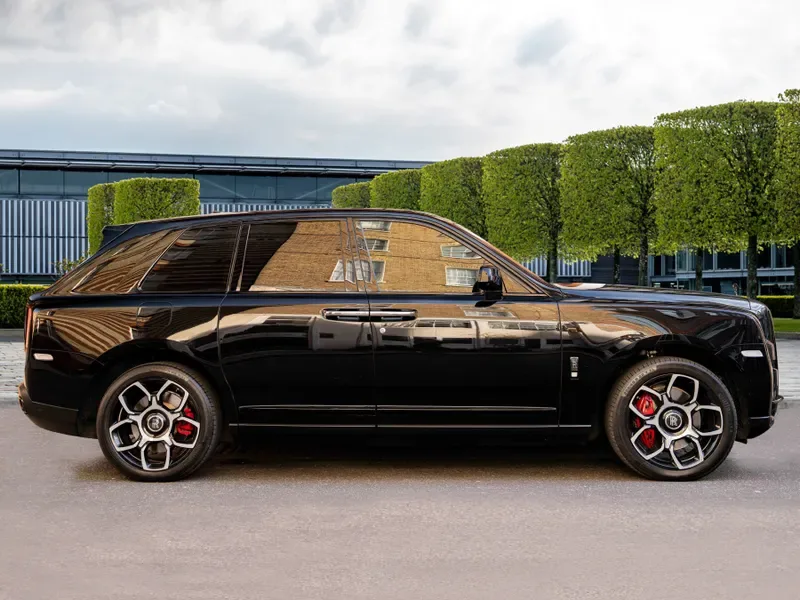 2020 Rolls-Royce Cullinan Black Badge, 3/29