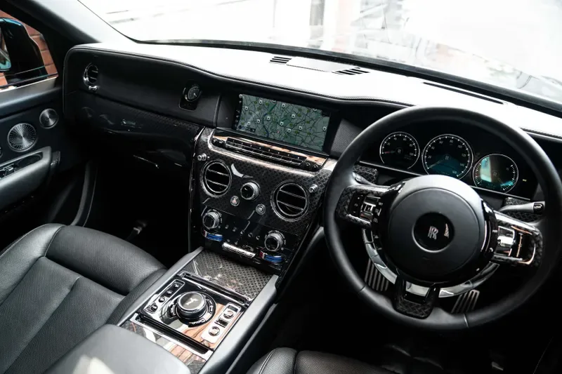 2020 Rolls-Royce Cullinan Black Badge, 4/29