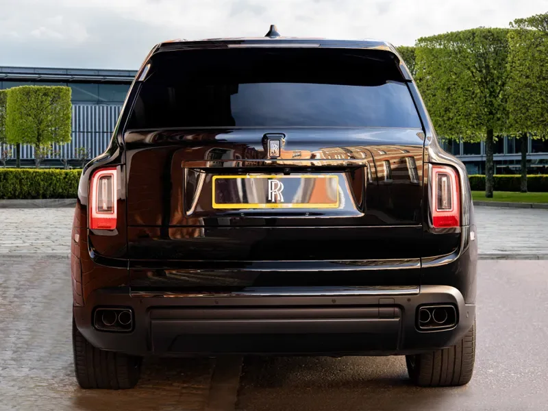 2020 Rolls-Royce Cullinan Black Badge, 5/29
