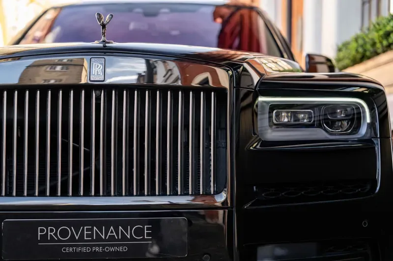2020 Rolls-Royce Cullinan Black Badge, 19/29
