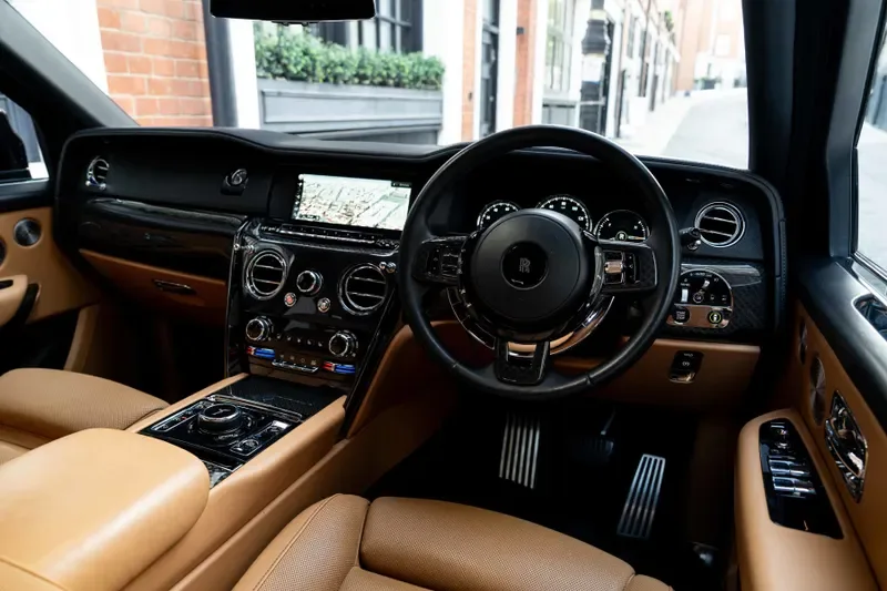 2020 Rolls-Royce Cullinan Black Badge, 4/29