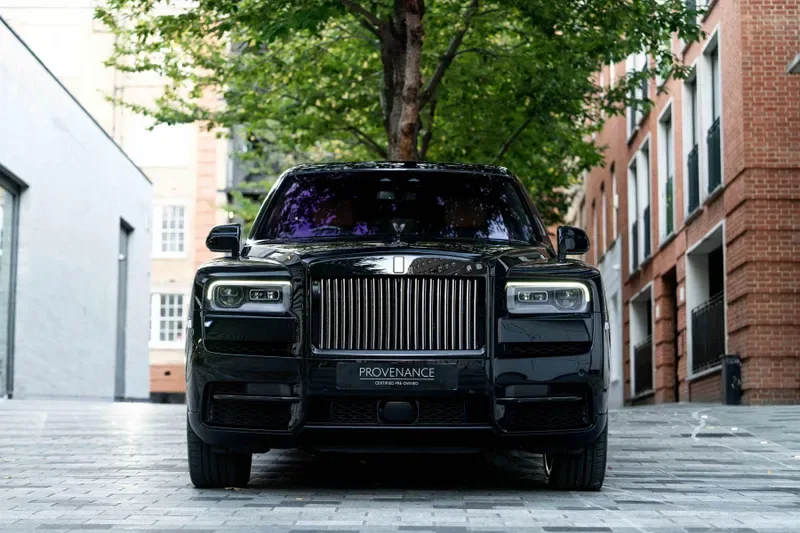 2020 Rolls-Royce Cullinan Black Badge, 16/29