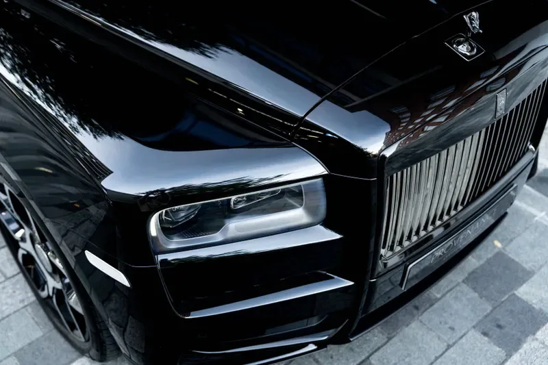 2020 Rolls-Royce Cullinan Black Badge, 23/29