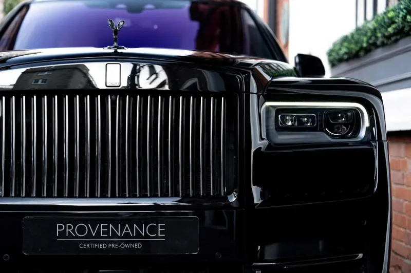 2020 Rolls-Royce Cullinan Black Badge, 25/29