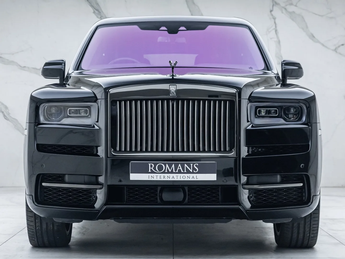 2020 Rolls-Royce Cullinan Black Badge offered by a specialist dealer in Banstead, United Kingdom, main photo
