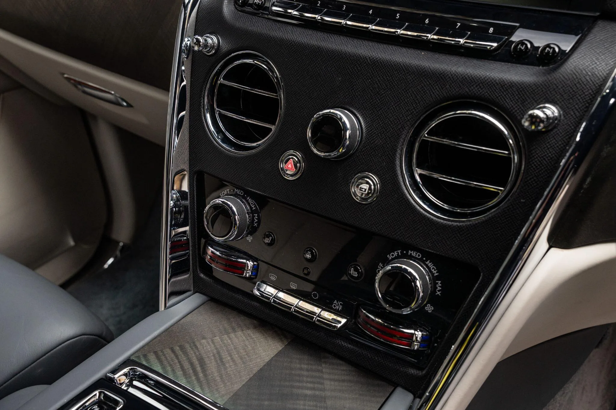 2020 Rolls-Royce Cullinan by Mansory, 23/30