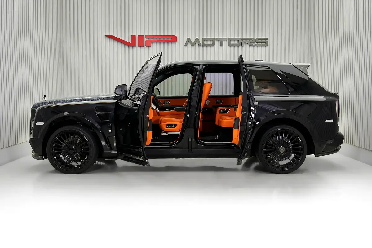 2020 Rolls-Royce Cullinan by Mansory, 8/14