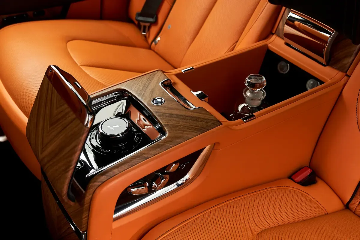 2020 Rolls-Royce Cullinan by Mansory, 11/14