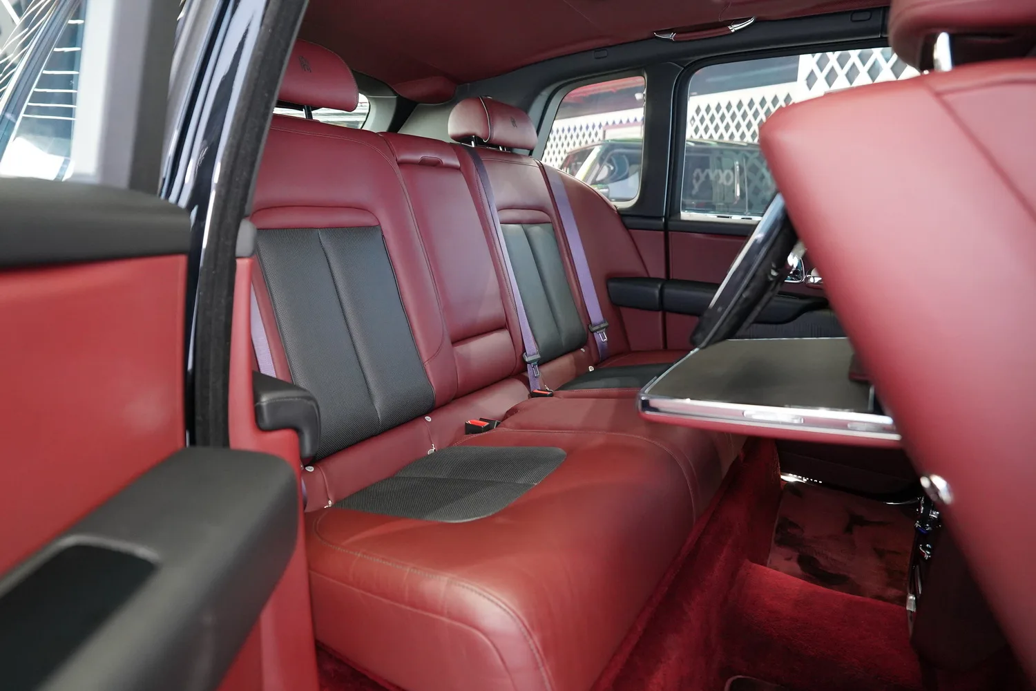 2020 Rolls-Royce Cullinan, 15/18