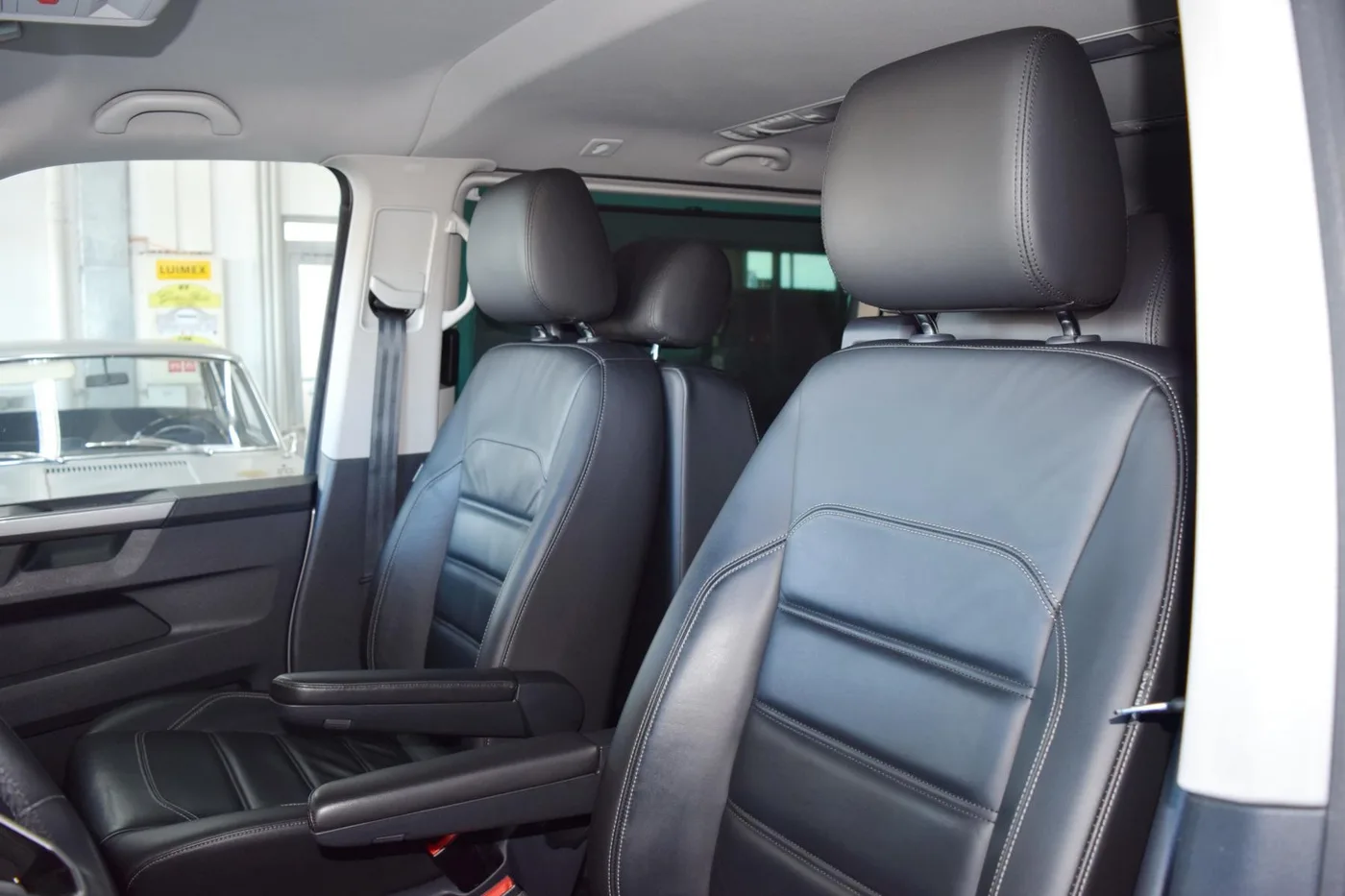 2020 Volkswagen Multivan Highline 4MOTION angeboten von einem Fachhändler in Pfaffenhofen an der Ilm, Deutschland, Foto 4 von 15