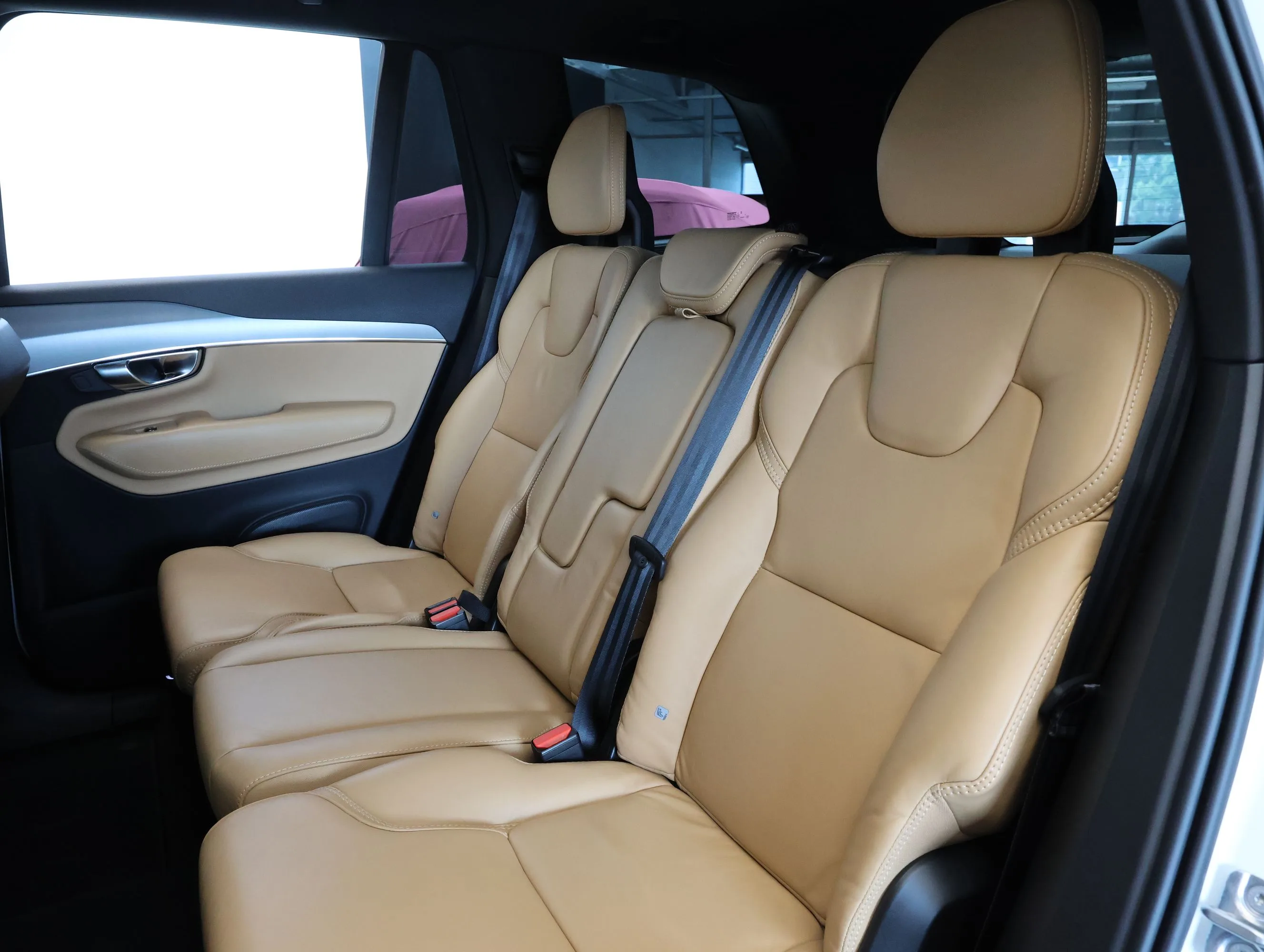 2020 Volvo XC90 B5 AWD R-Design, 13/26