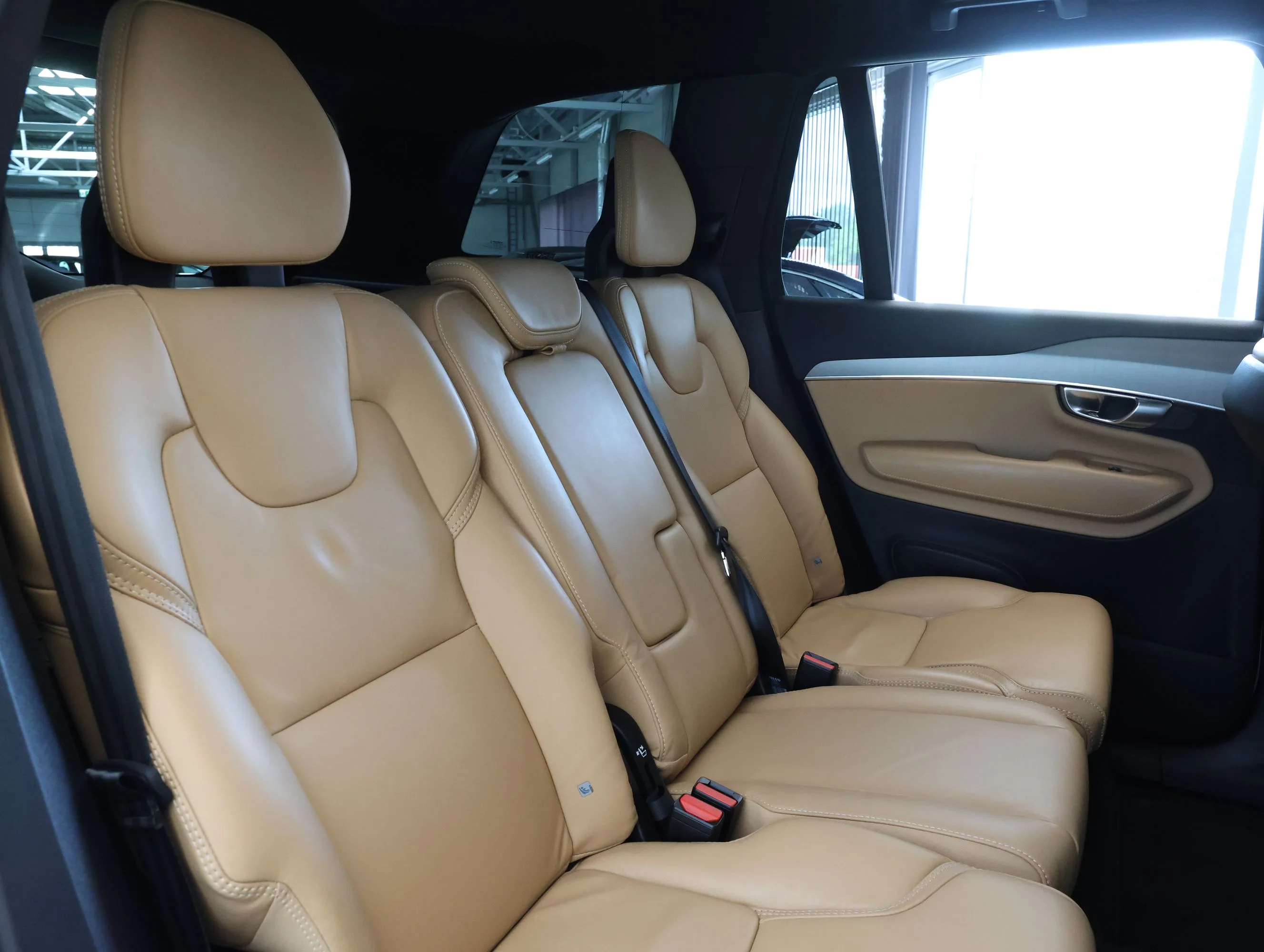 2020 Volvo XC90 B5 AWD R-Design, 16/26