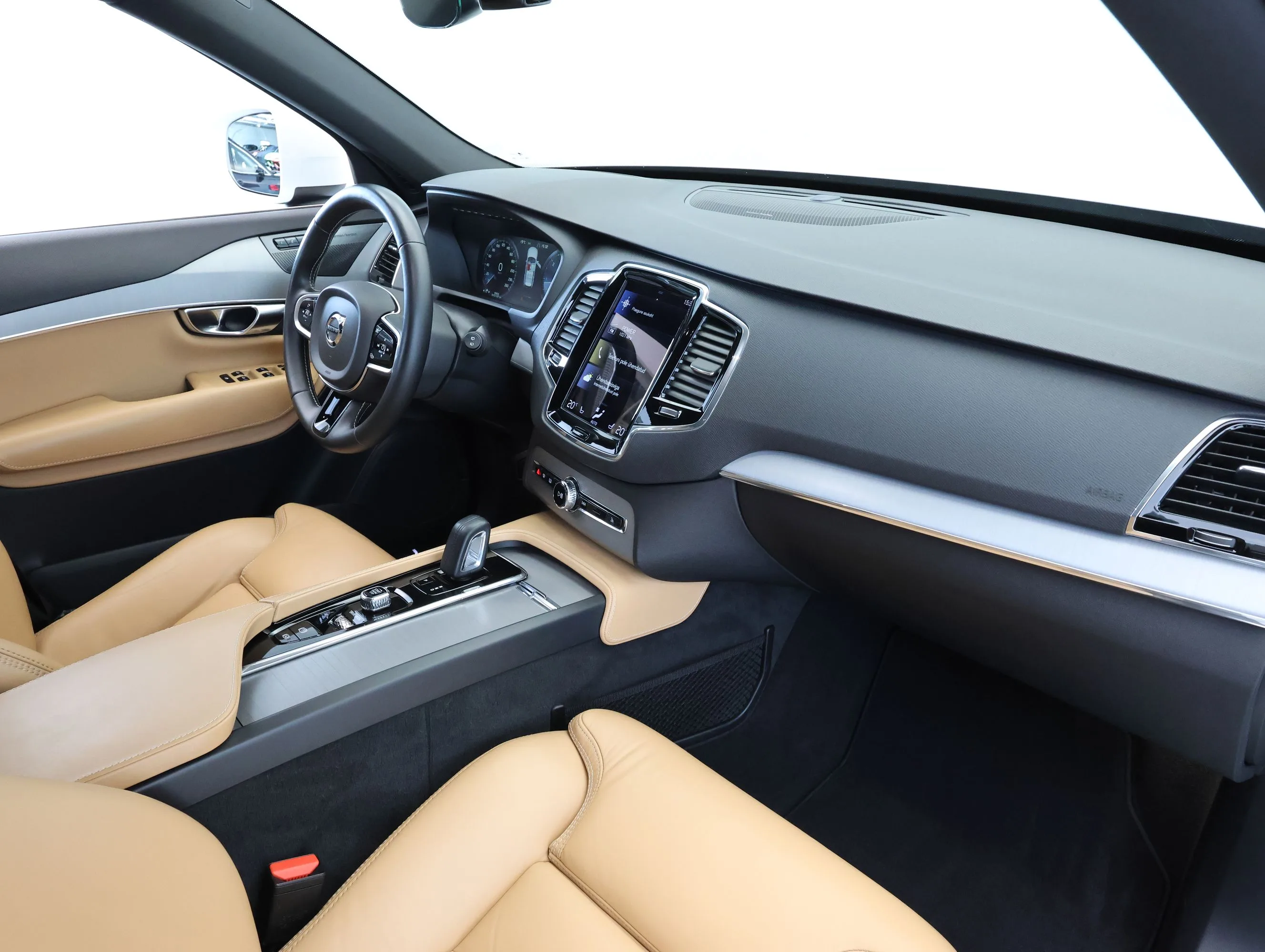 2020 Volvo XC90 B5 AWD R-Design, 18/26
