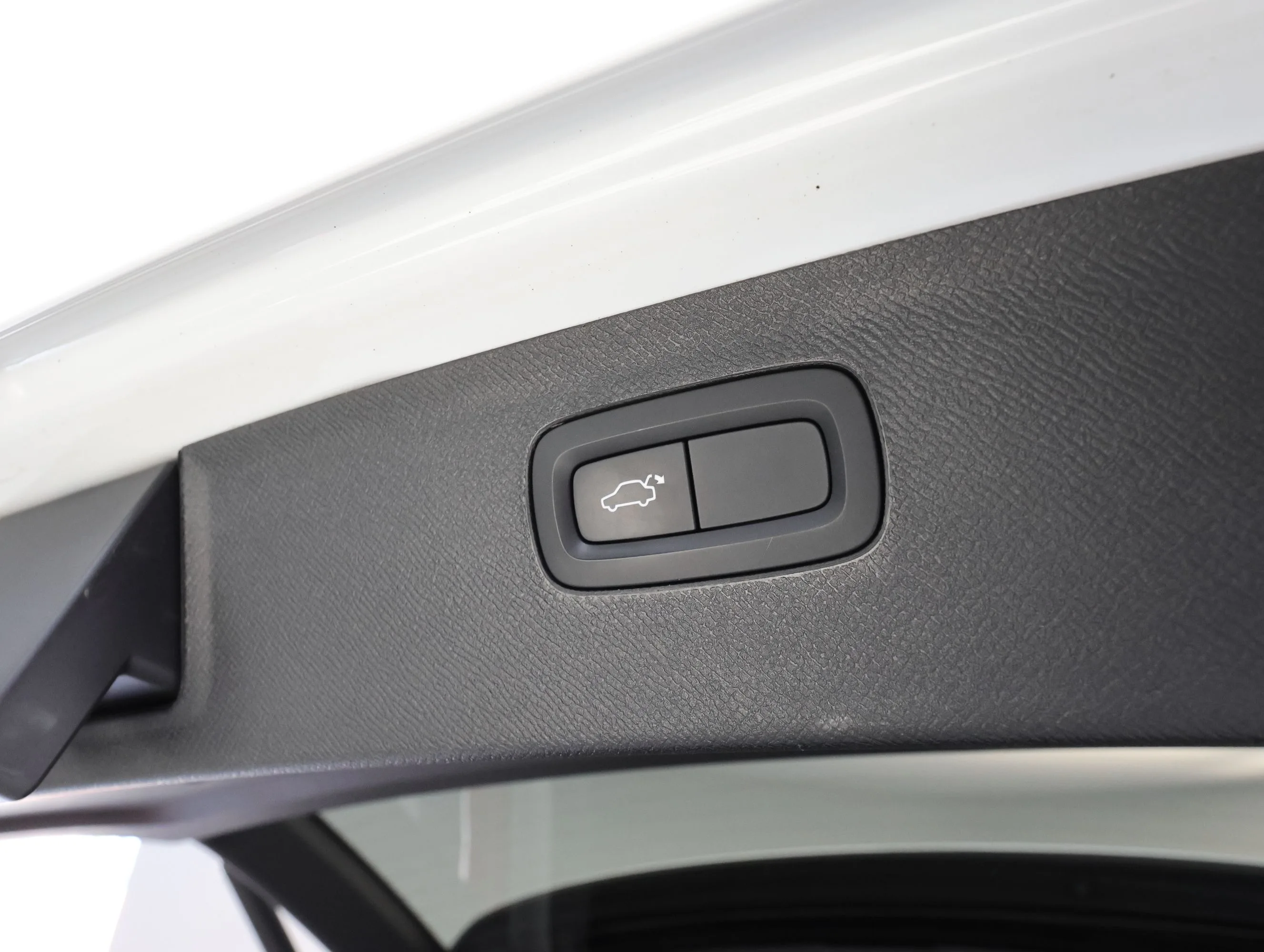2020 Volvo XC90 B5 AWD R-Design, 26/26