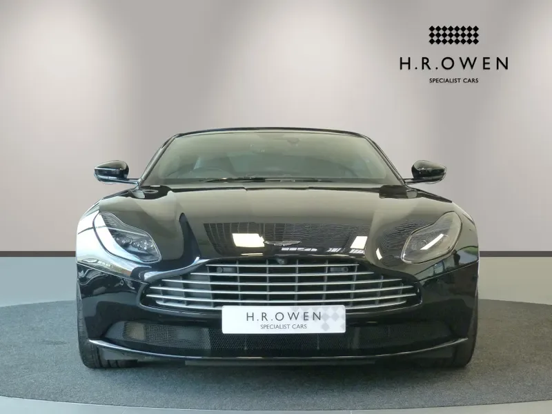 2021 Aston Martin DB11 V8, 7/27