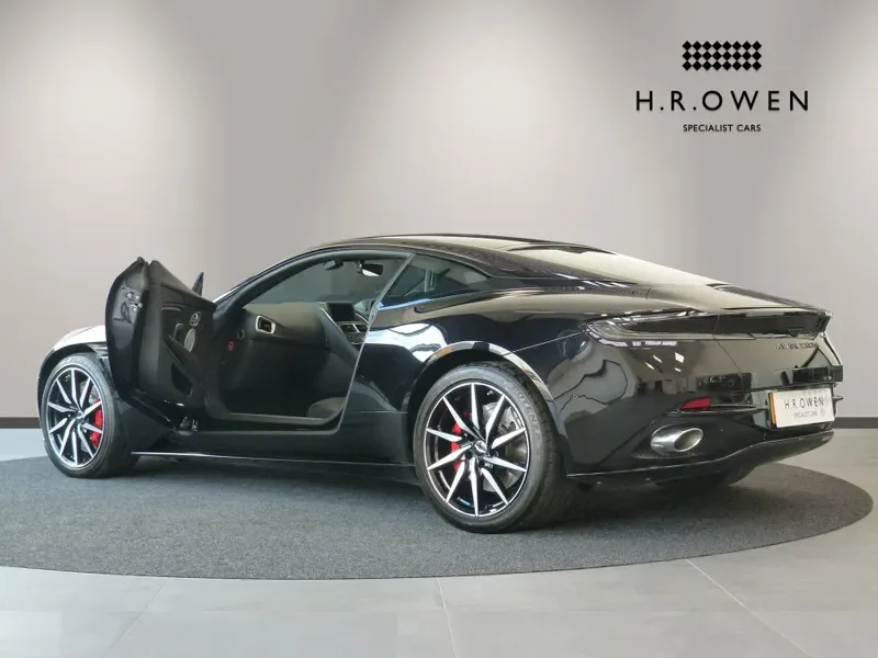 2021 Aston Martin DB11 V8, 12/27