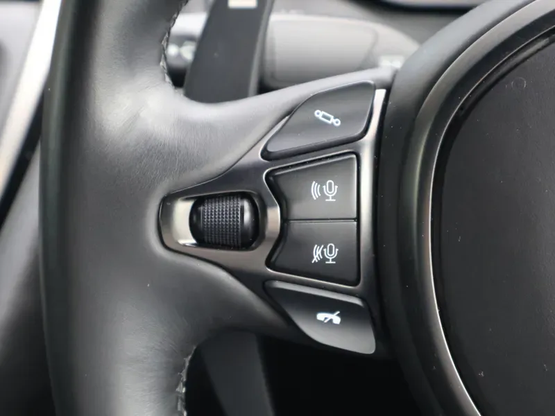2021 Aston Martin DBS Superleggera, 14/30