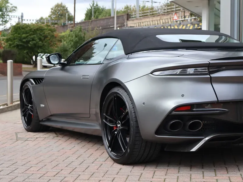 2021 Aston Martin DBS Superleggera Volante, 12/30