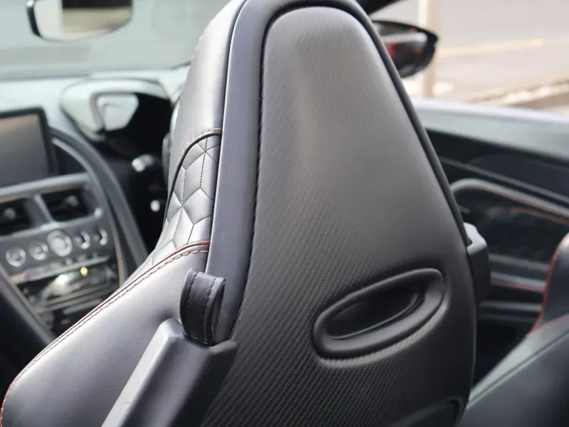 2021 Aston Martin DBS Superleggera Volante, 22/30