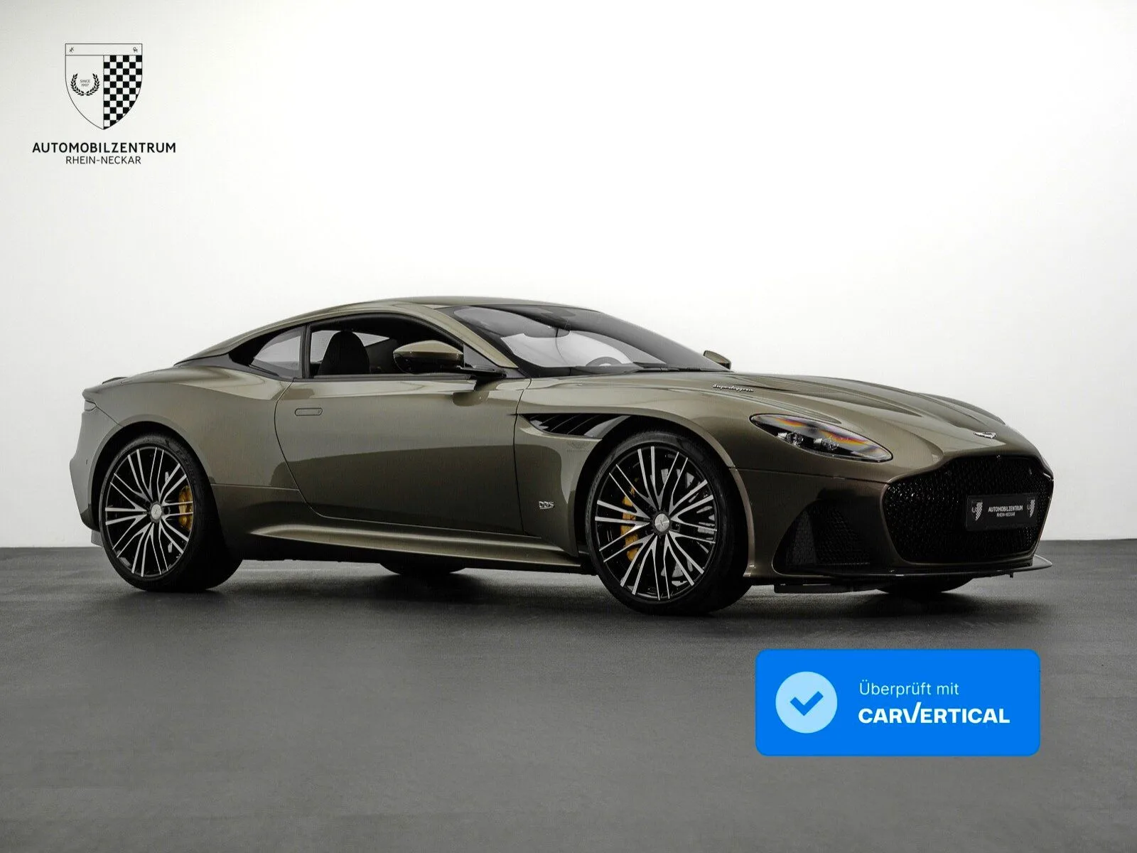2021 Aston Martin DBS Superleggera angeboten von einem Supersportwagenhändler in Viernheim, Deutschland, Hauptfoto