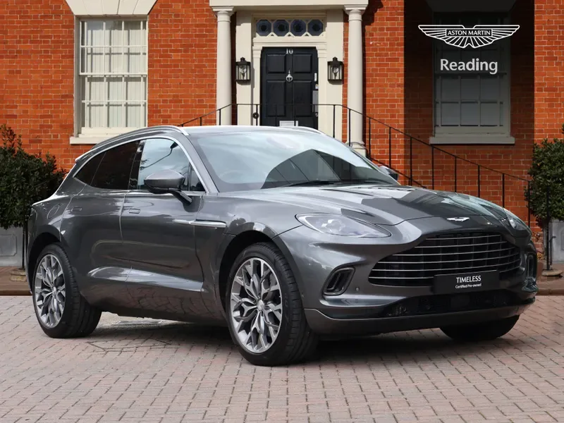 2021 Aston Martin DBX angeboten von einer Vertragshändlergruppe in Pangbourne, Vereinigtes Königreich, Hauptfoto