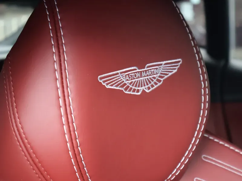 2021 Aston Martin DBX, 5/30