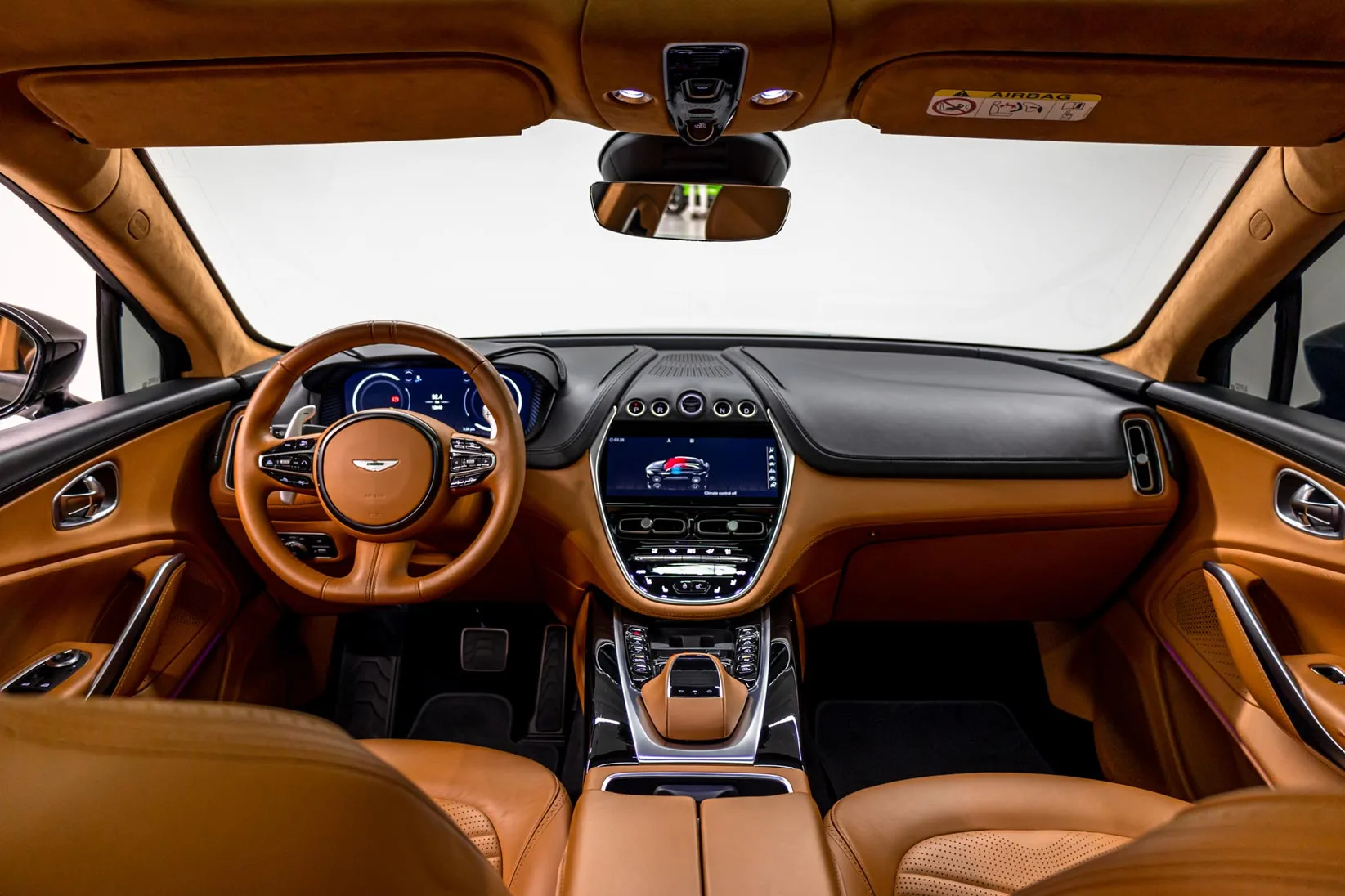 2021 Aston Martin DBX, 9/24