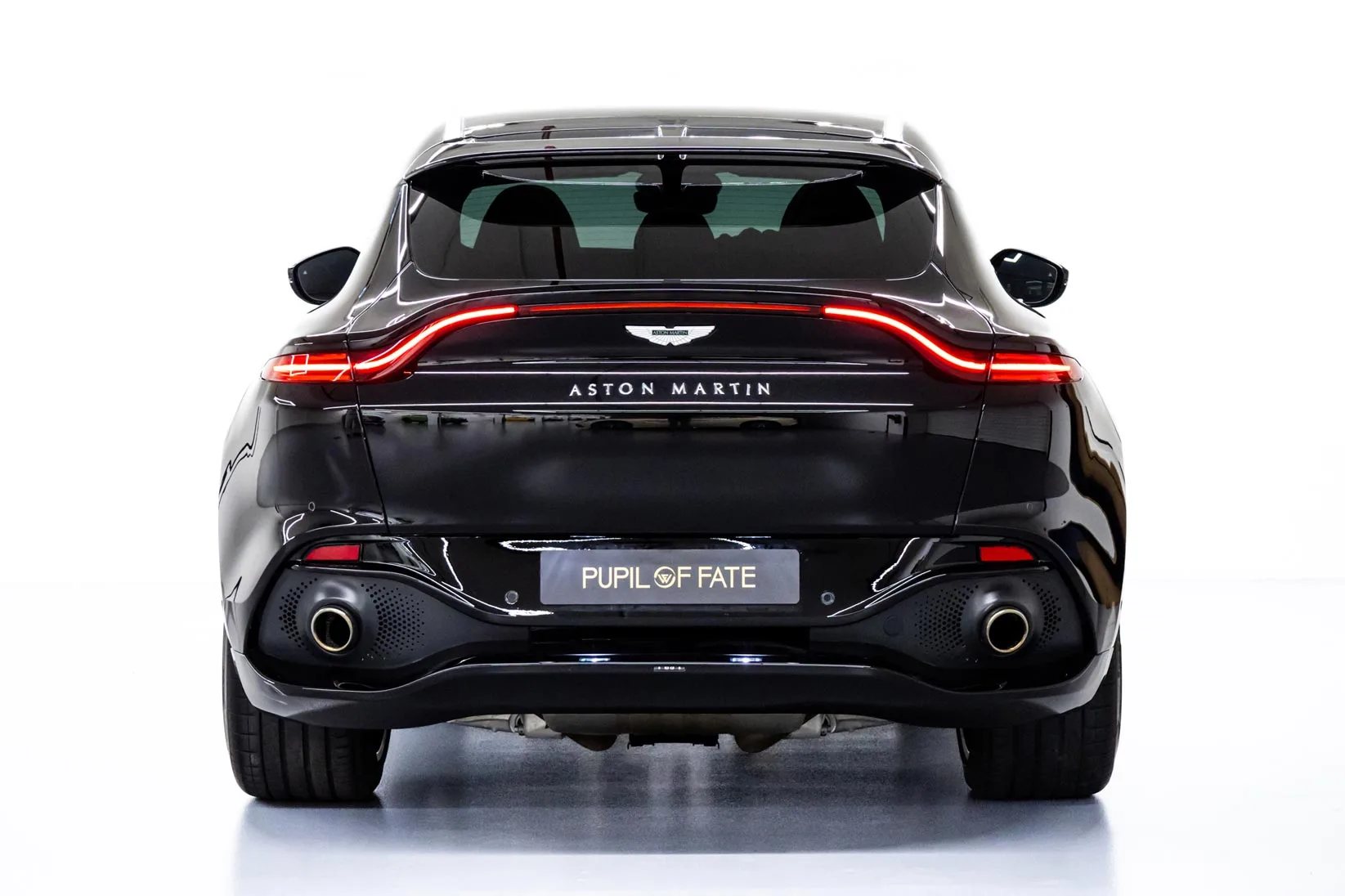 2021 Aston Martin DBX, 24/24