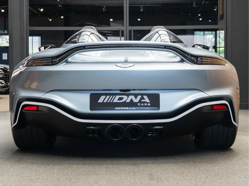 2021 Aston Martin V12 Speedster, 5/30