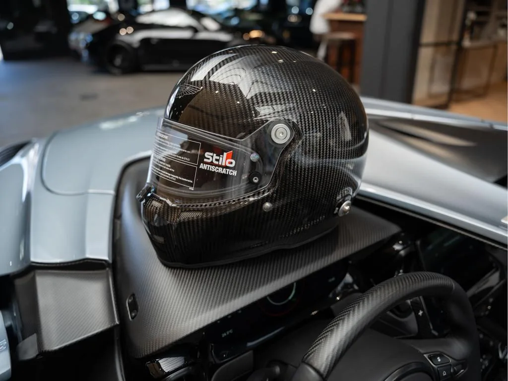 2021 Aston Martin V12 Speedster, 26/30