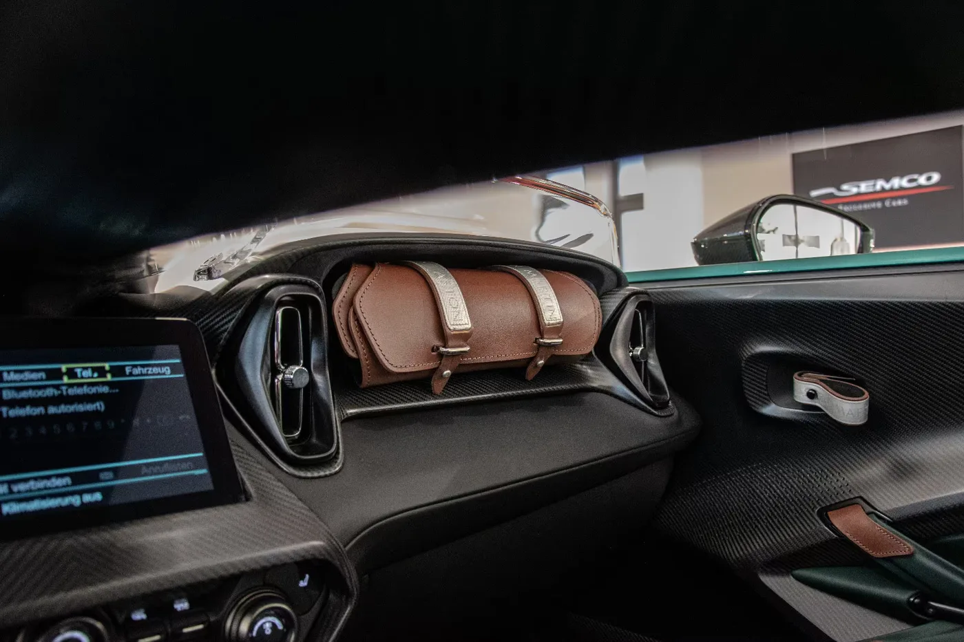 2021 Aston Martin V12 Speedster offered by a specialist dealer in Haar, Germany, photo 15 of 30