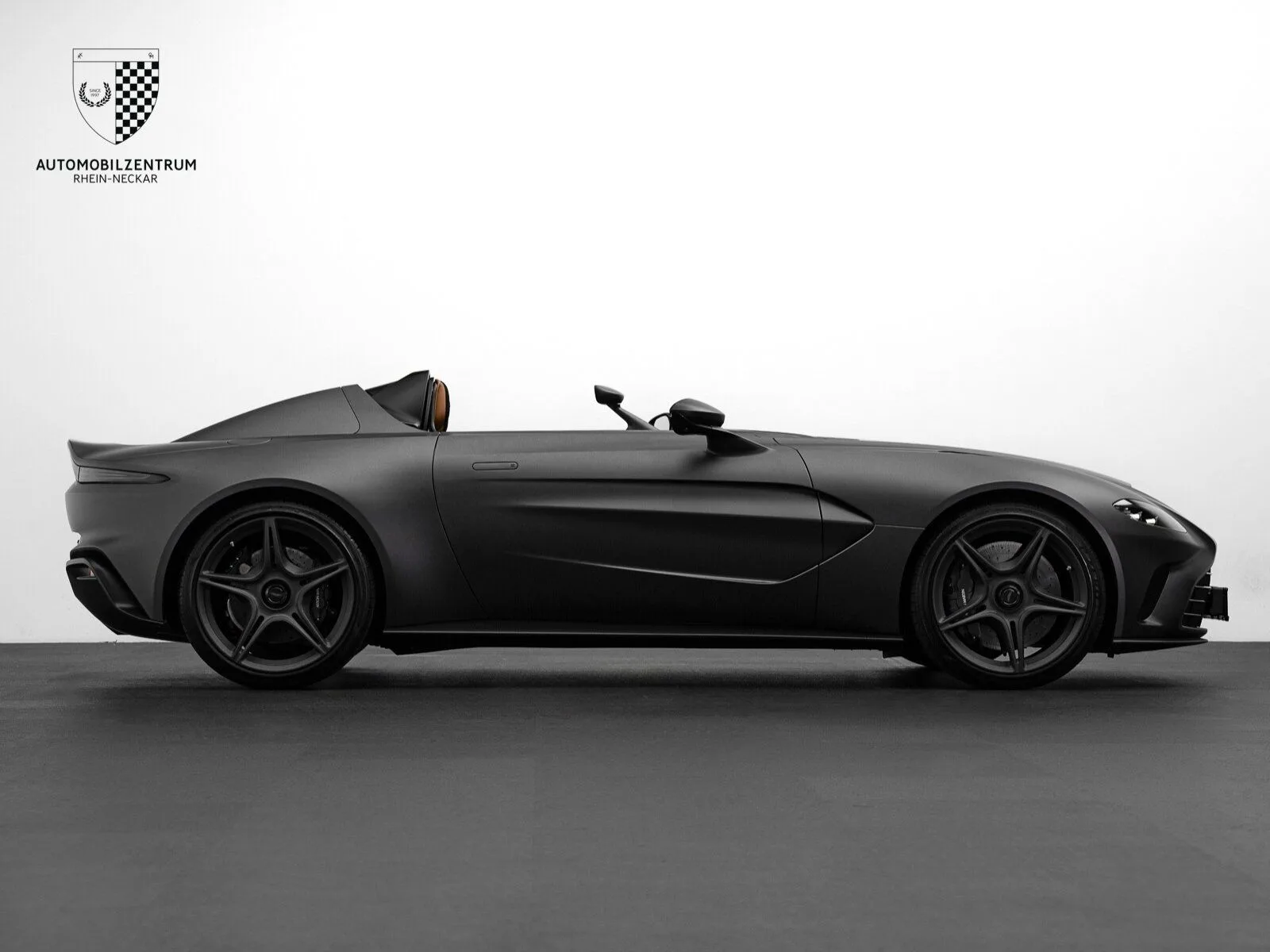 2021 Aston Martin V12 Speedster, 9/30