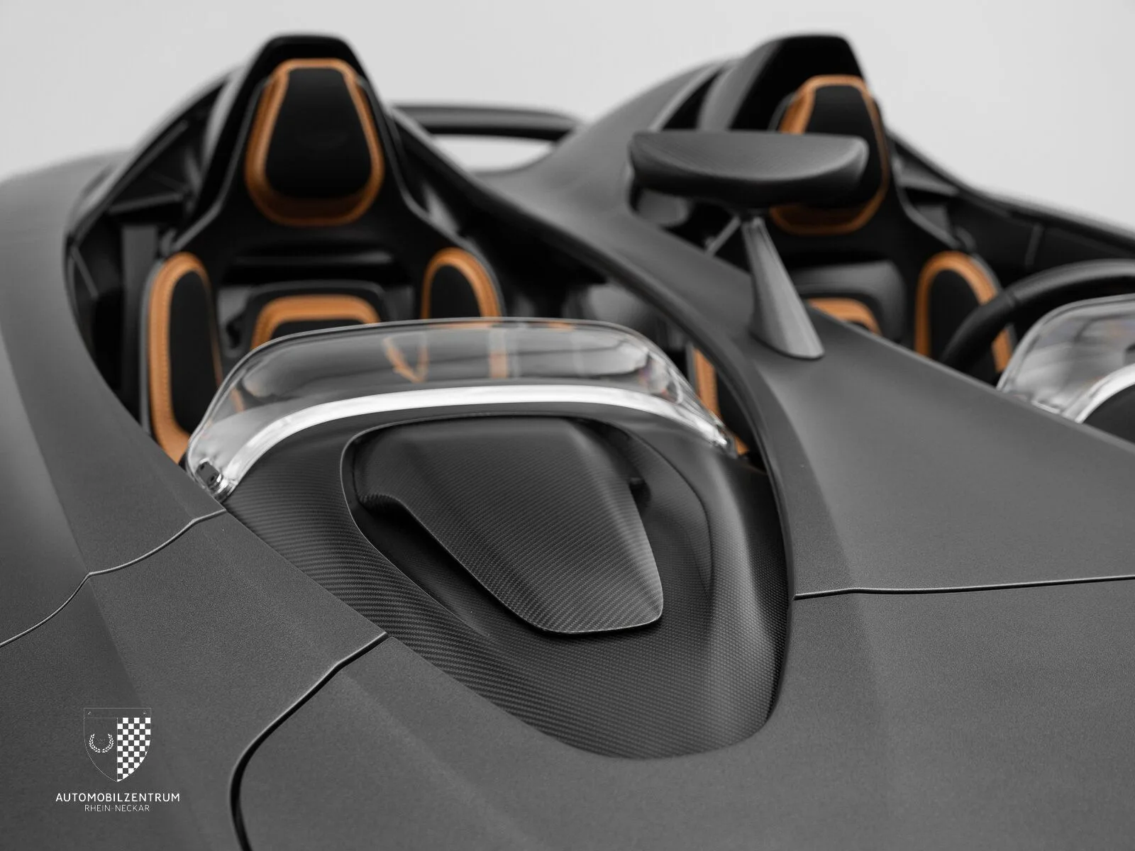 2021 Aston Martin V12 Speedster, 12/30