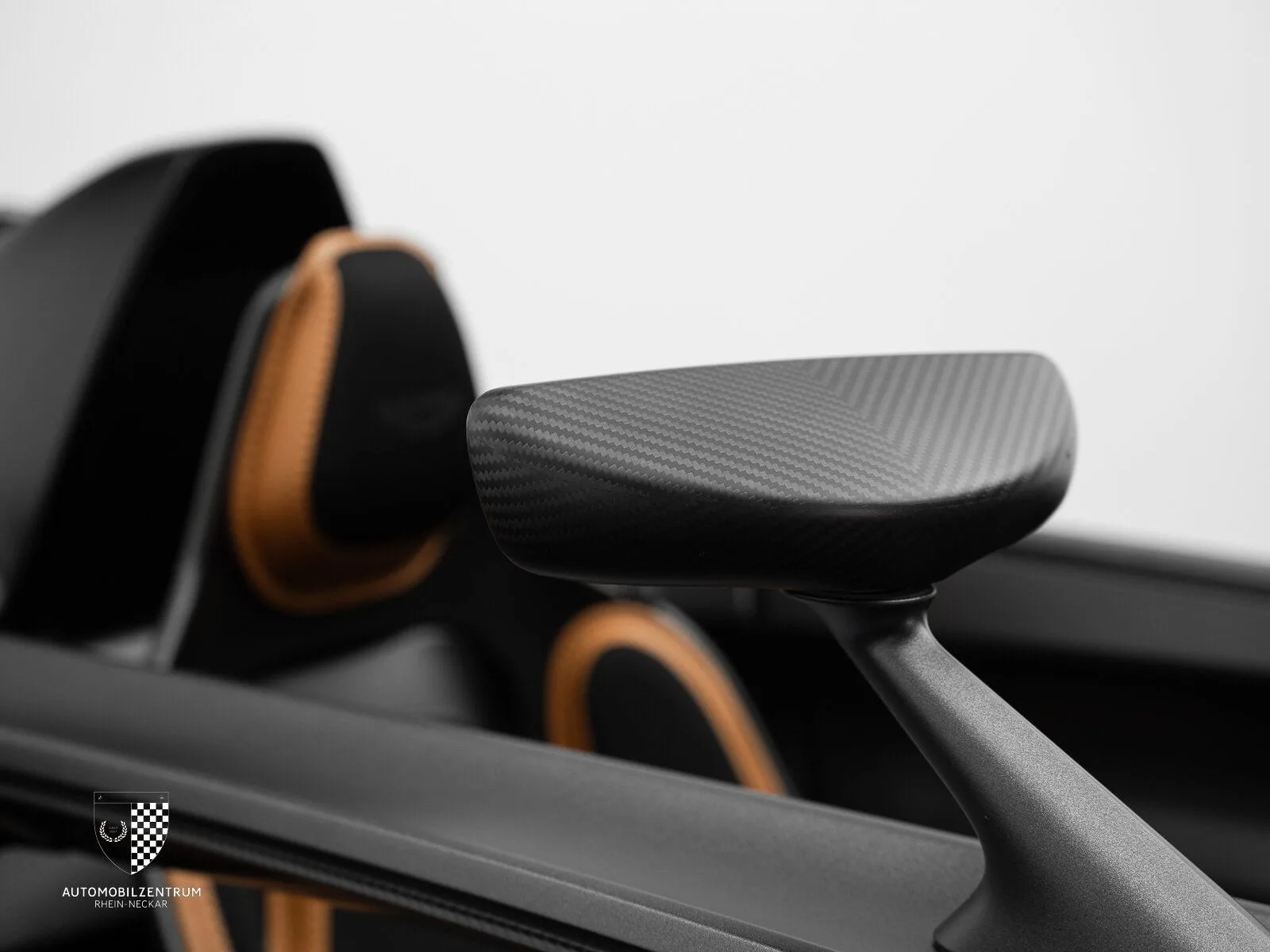 2021 Aston Martin V12 Speedster, 16/30