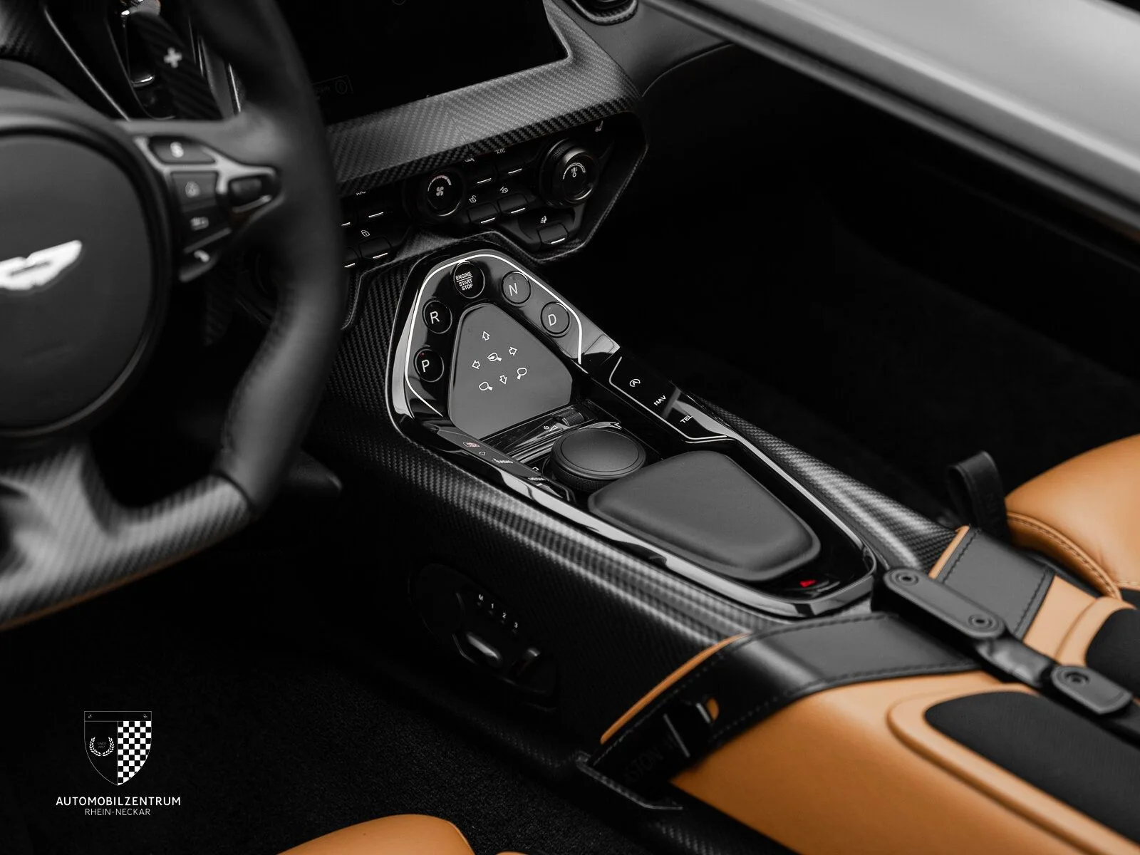 2021 Aston Martin V12 Speedster, 18/30