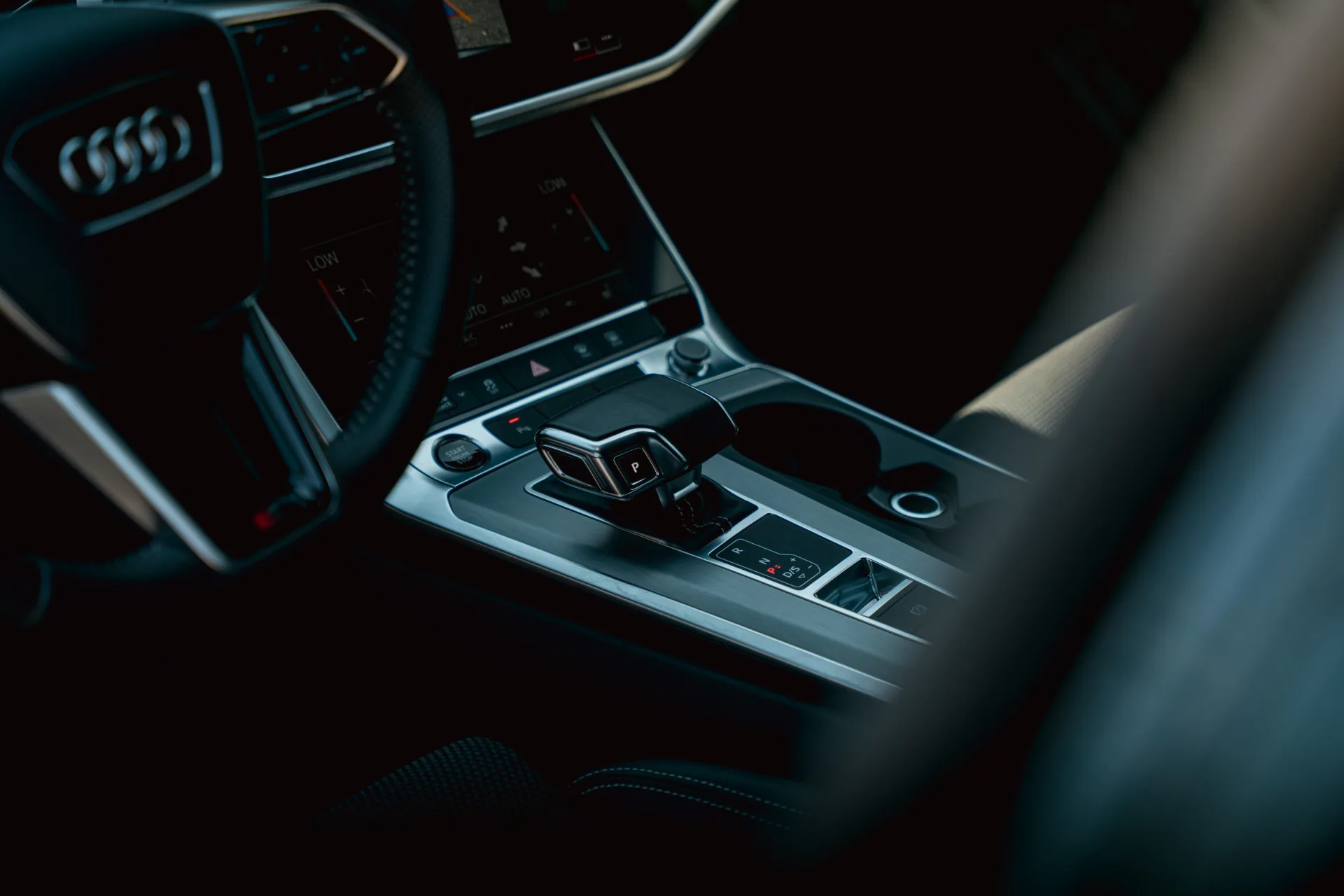 2021 Audi A6 Avant 45 TFSI S edition, 11/26