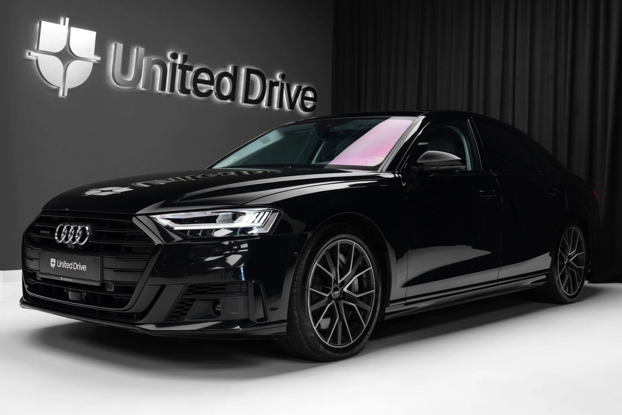 2021 Audi A8 60 TFSI quattro angeboten von einem Fachhändler in Voluntari, Rumänien, Hauptfoto