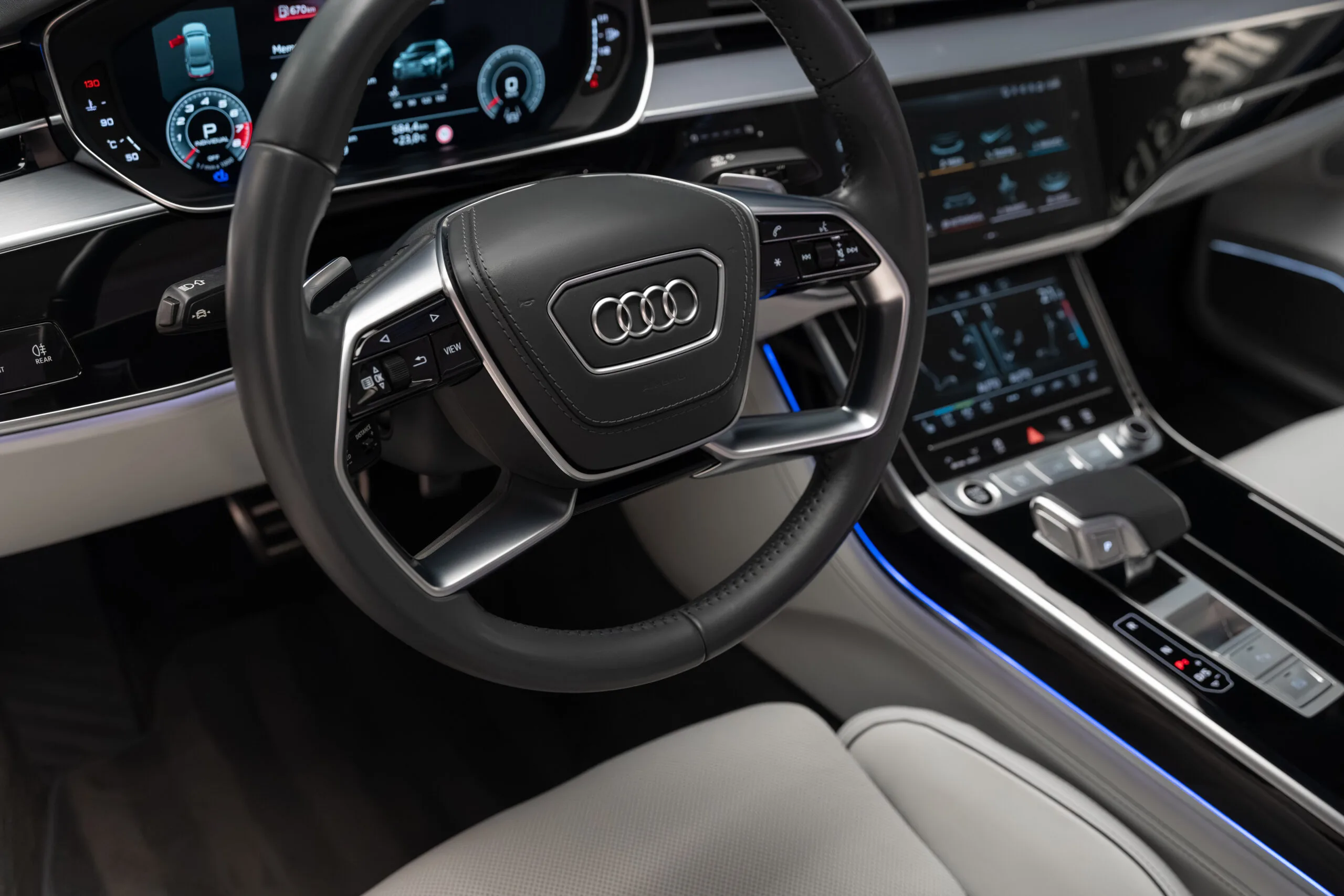 2021 Audi A8 60 TFSI quattro, 15/30