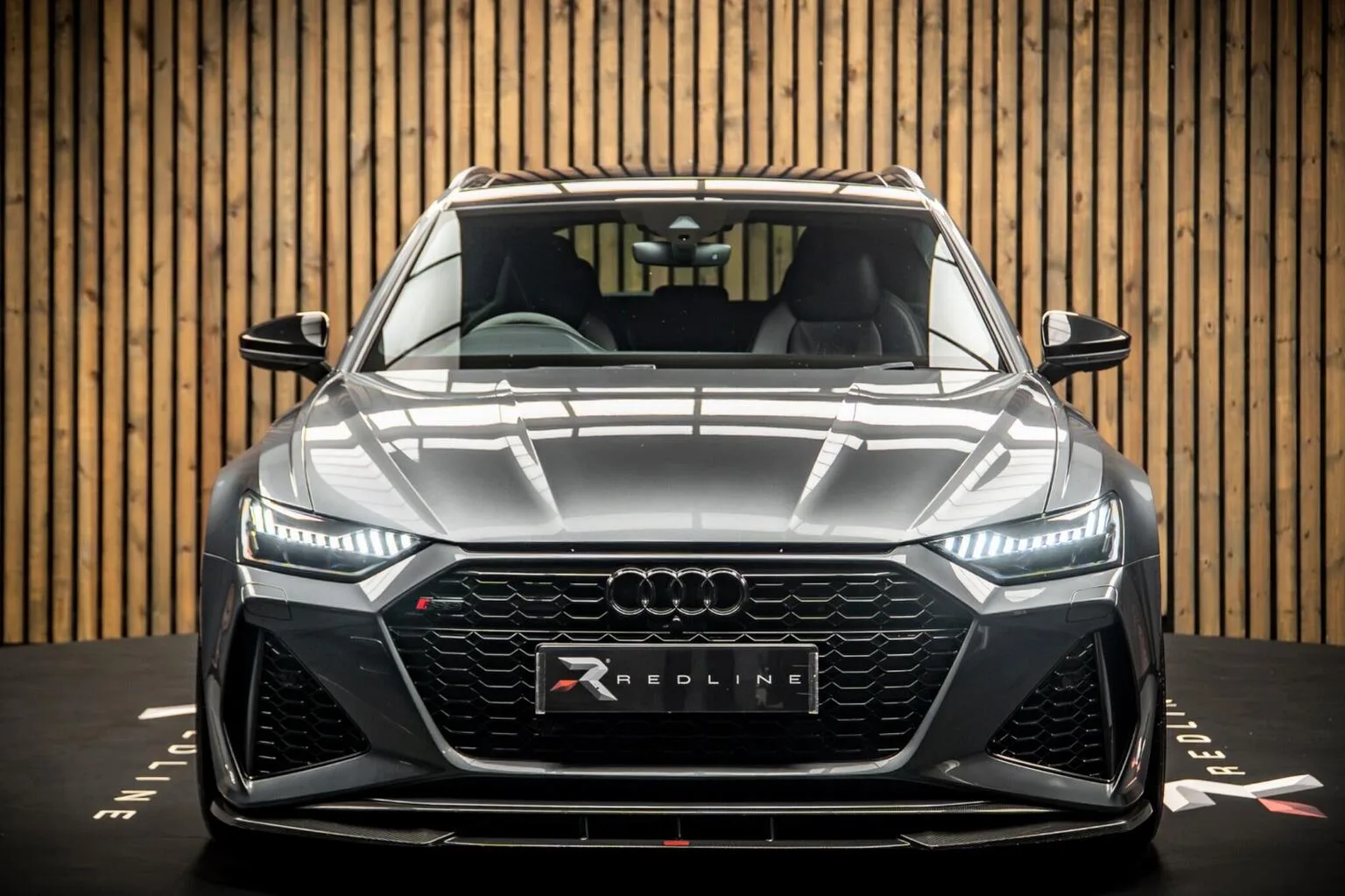 2021 Audi RS6 Avant Carbon Black, 5/30
