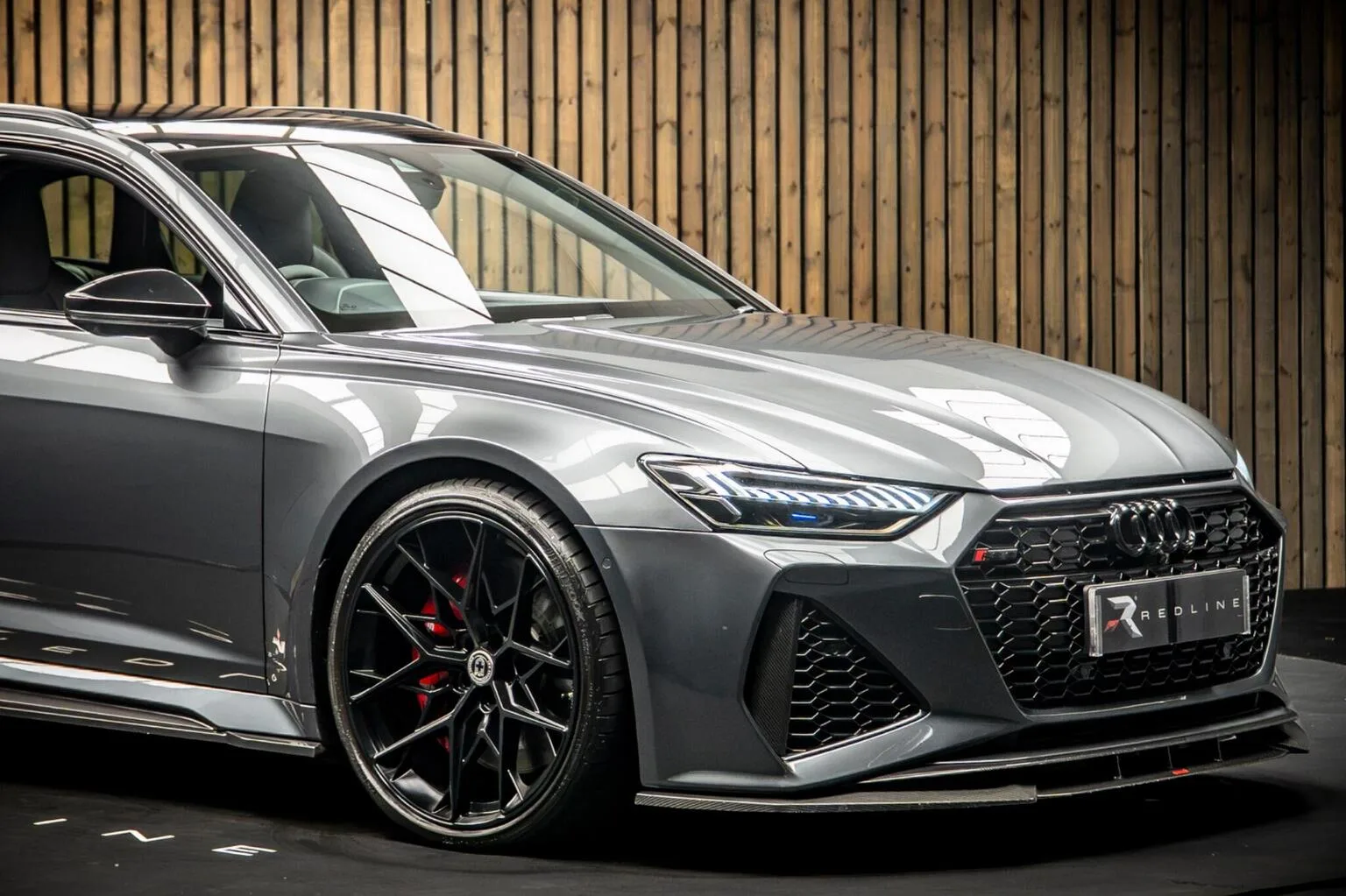 2021 Audi RS6 Avant Carbon Black, 9/30