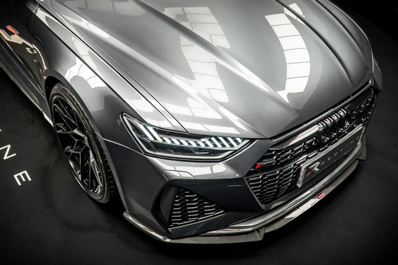 2021 Audi RS6 Avant Carbon Black, 10/30