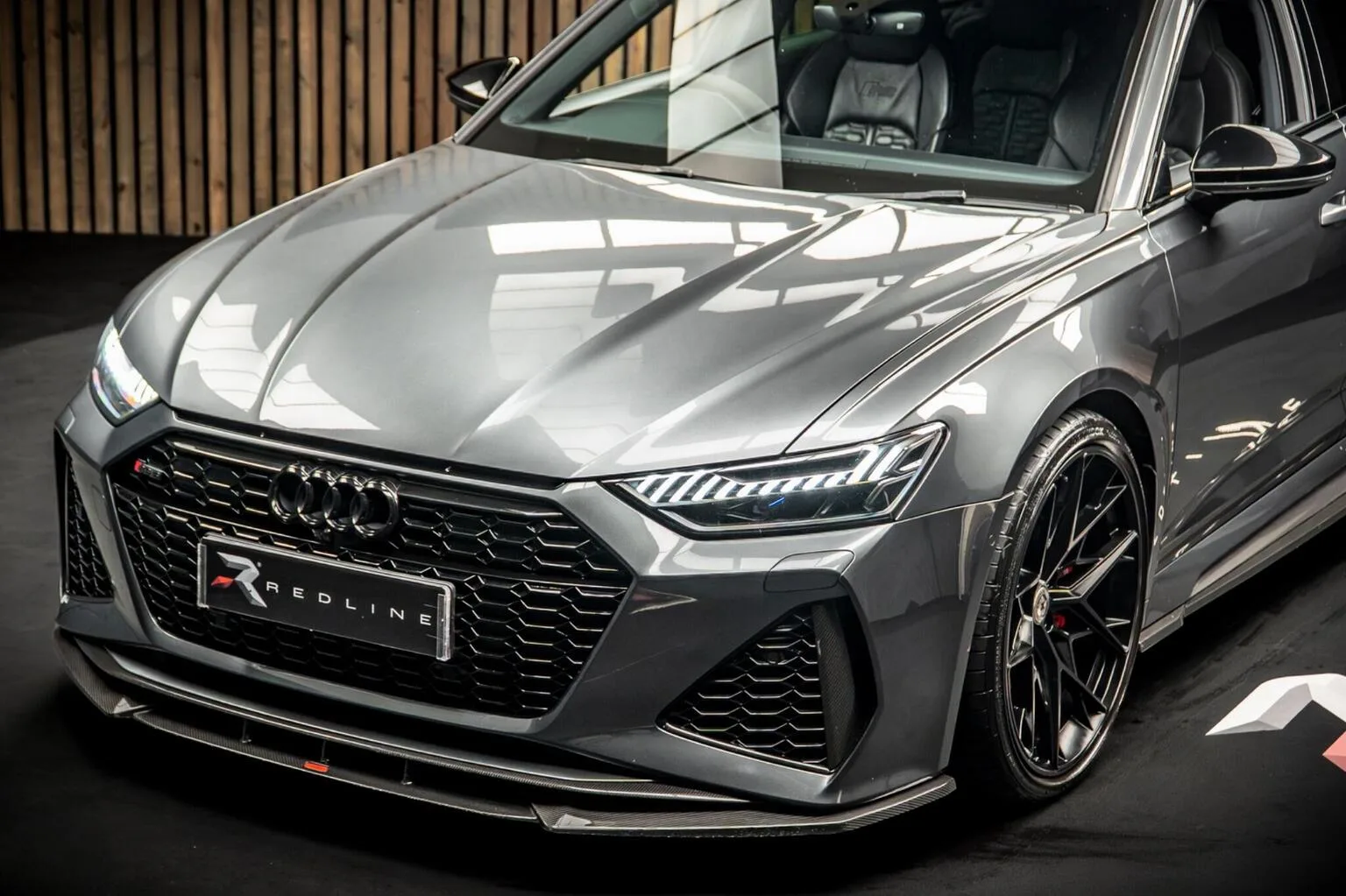 2021 Audi RS6 Avant Carbon Black, 14/30